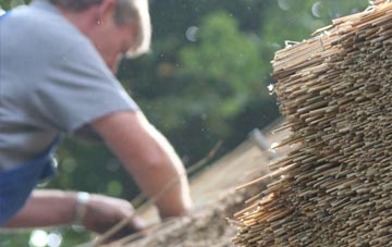 professional Stretton Grandison thatchers